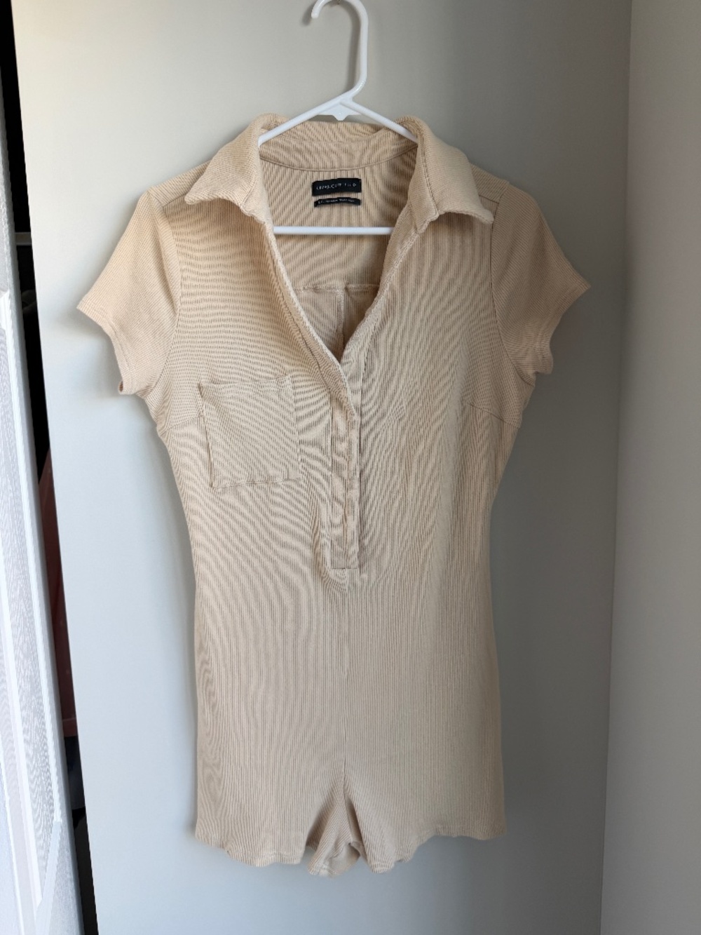 Urban Outfitters Shorts Utility Cotton Romper, Beige/Ribbed, Size Large